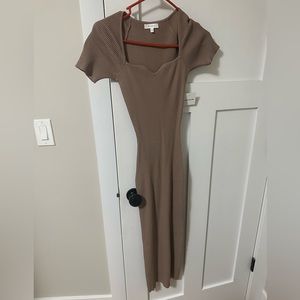 Maternity dress | NWT | sz M